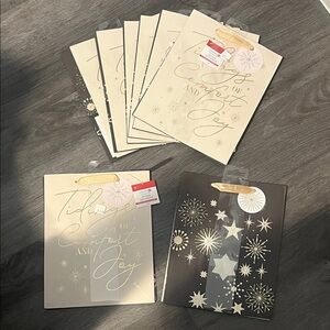 Gold & Black Holiday Gift Bags with Starburst Design - set of 8 (16 total bags)